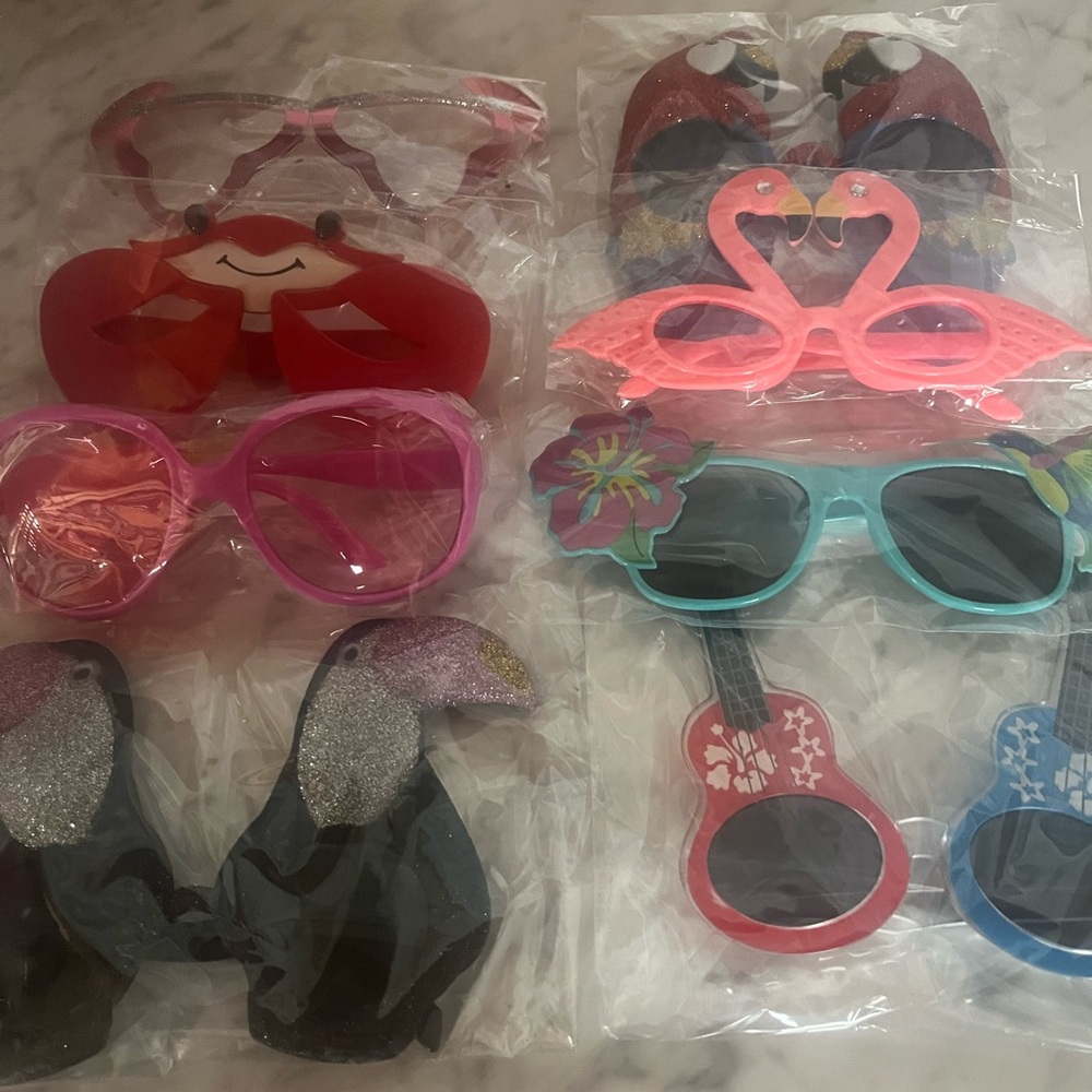 Ocean Line sunglasses.  8 total Luau theme